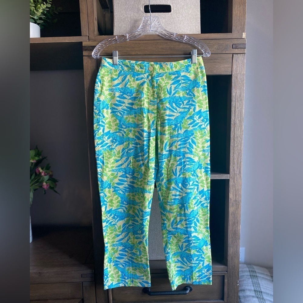 Lilly Pulitzer Womens Capri Pants Green Blue Alligator Print Cropped Size 4